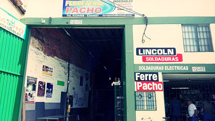 FERRETERIA PACHO - FERREPACHO logo