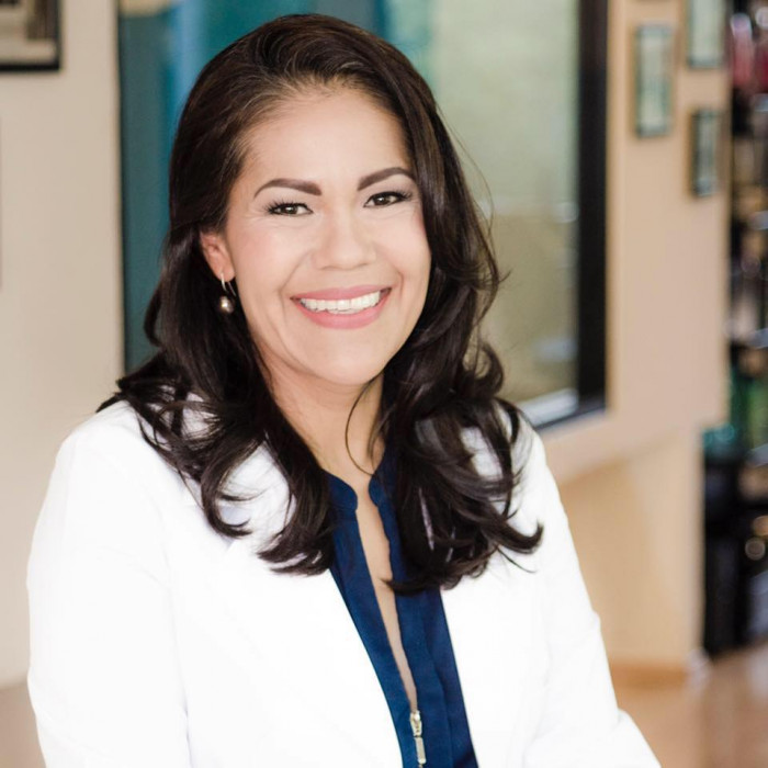 Dra. Renata Cardenas- High Profile